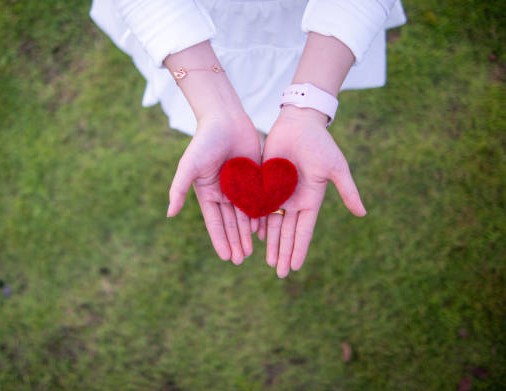 Cara Mengenali Orang Berhati Tulus dalam Kehidupan Sehari-hari